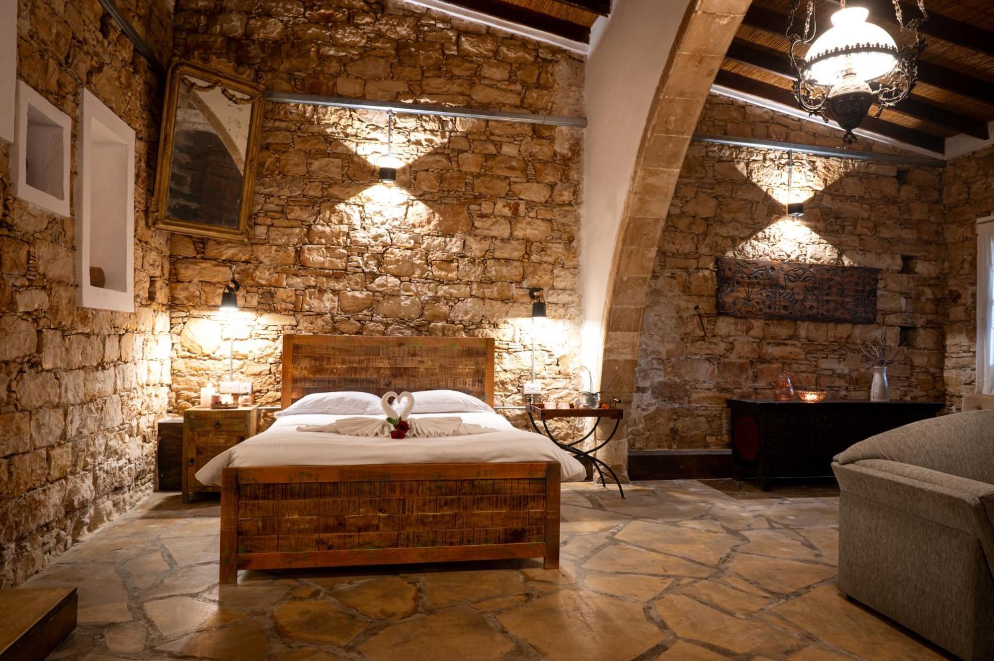 Oinoessa Traditional Boutique Guest Houses Lofou Eksteriør bilde
