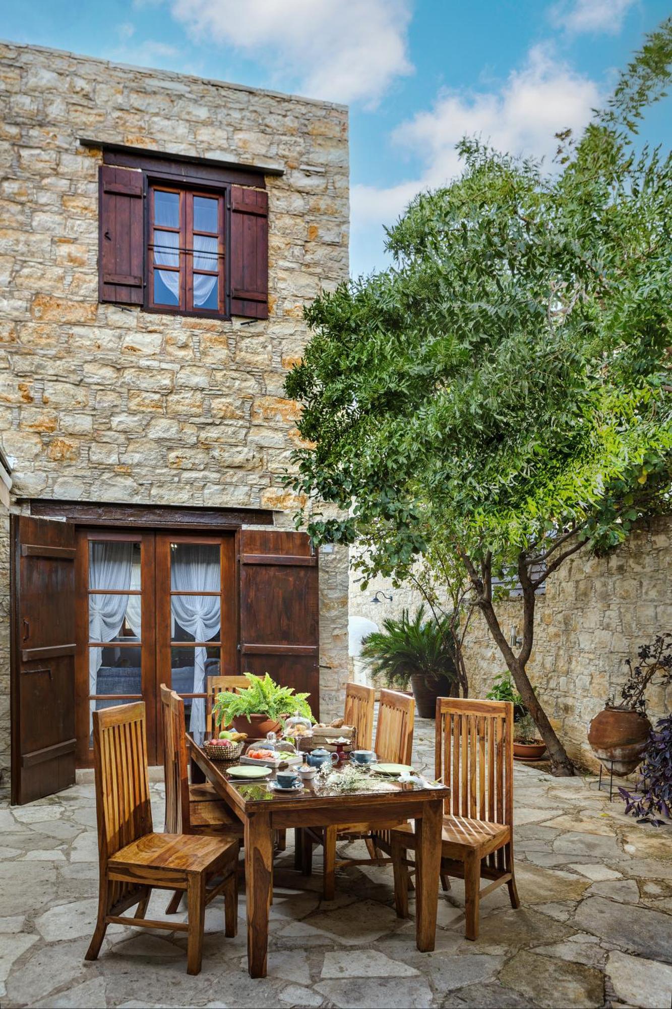 Oinoessa Traditional Boutique Guest Houses Lofou Eksteriør bilde
